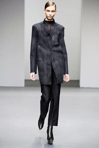 Look 14